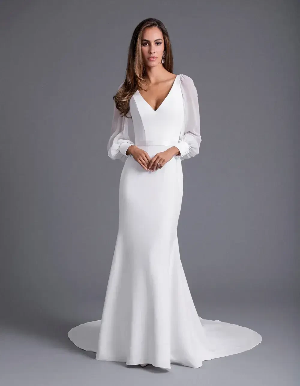 The Rise of “Soft Glam” Bridal Style and Why Brides Love It Image
